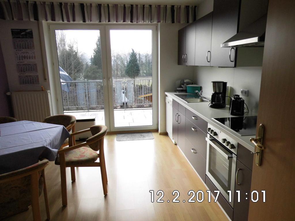 Ferienwohnung Im Gruenen Зассенберг Екстер'єр фото